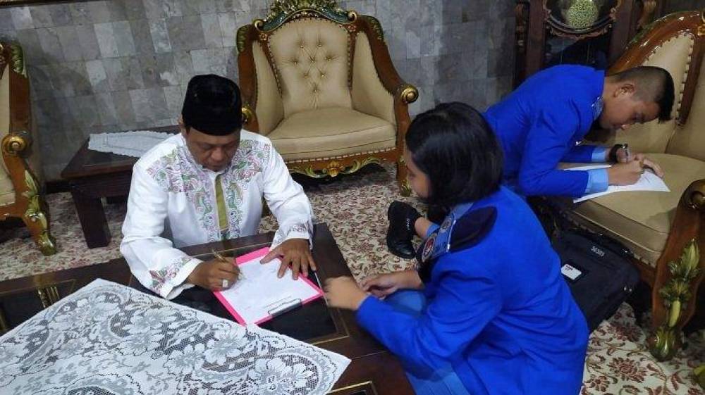 Kerjakan Tugas Sekolah, Siswa SMA Taruna Nusantara Asal Kalsel Wawancarai Paman Birin