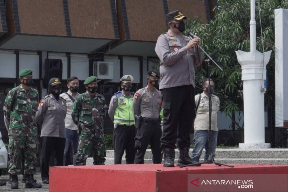 Kapolres Garut, AKBP Adi Benny Cahyono (TN 4) memerintahkan anggotanya agar jangan ragu menegakkan hukum