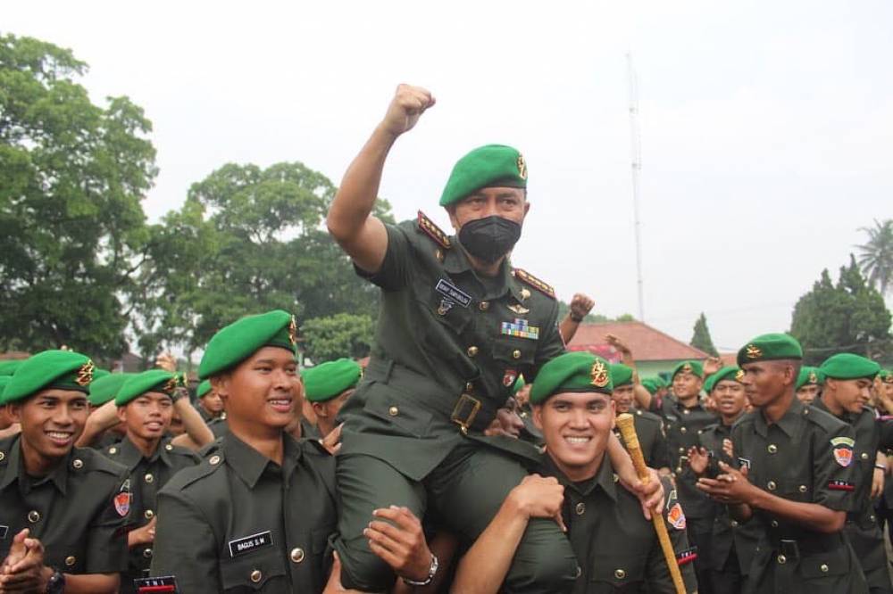 Kolonel Cba Benny Mutiha Tampubolon (TN 1), Danpusdik Termuda Kecabangan Kodiklat TNI AD