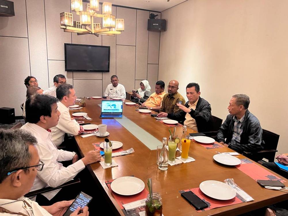 Gubernur Kepri bertemu Rachmat Kaimuddin (TN 5) Penasihat Khusus Kemenko Marves