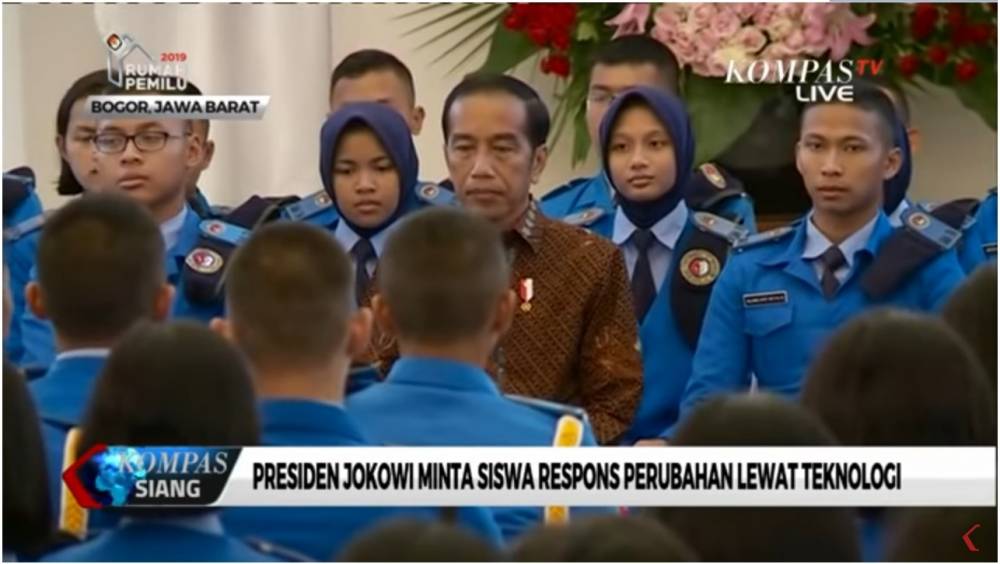 Presiden Jokowi Minta Siswa SMA Respon Perubahan dengan Cepat Lewat Teknologi @KOMPASTV