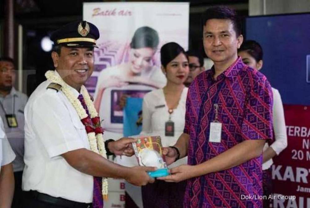 Capt. Wamildan Tsani Panjaitan (TN 6), Safety, Security and Quality Director of Batik Air, pimpin Kampanye Keselamatan Tindakan Preventif Terhadap Penyebaran Covid-19
