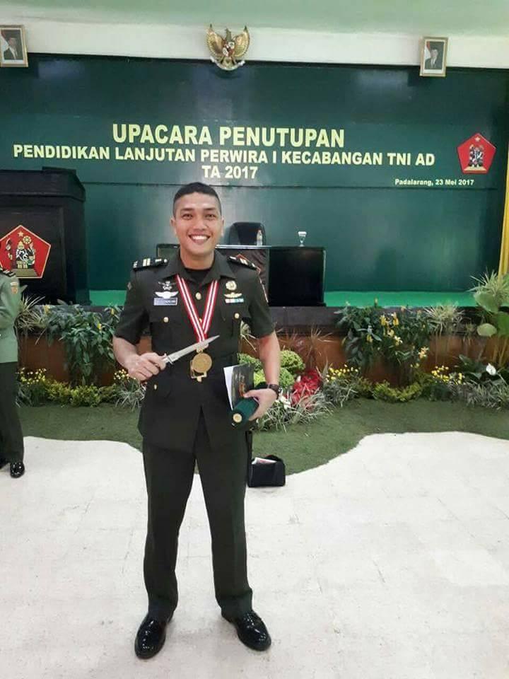 Letnan Satu (CZI) Hendrik Pardamean Hutagalung, S.S. T.Han (TN 15) raih Peringkat 1 Diklapa 1