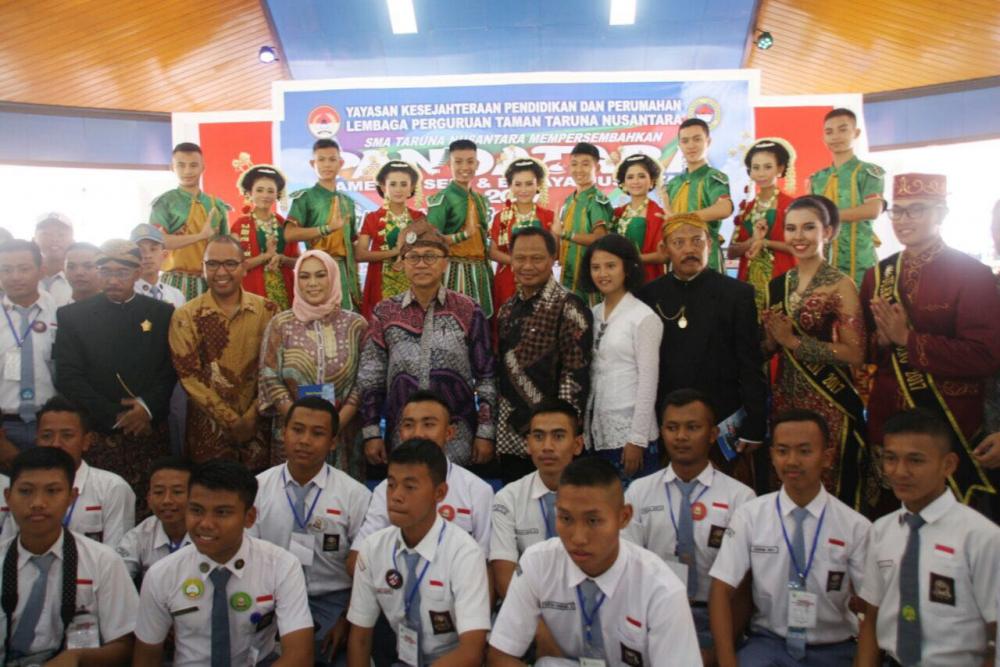 Ketua MPR RI Zulkifli Hasan Ingin Sistem Pendidikan Taruna Diterapkan di Berbagai Daerah Indonesia