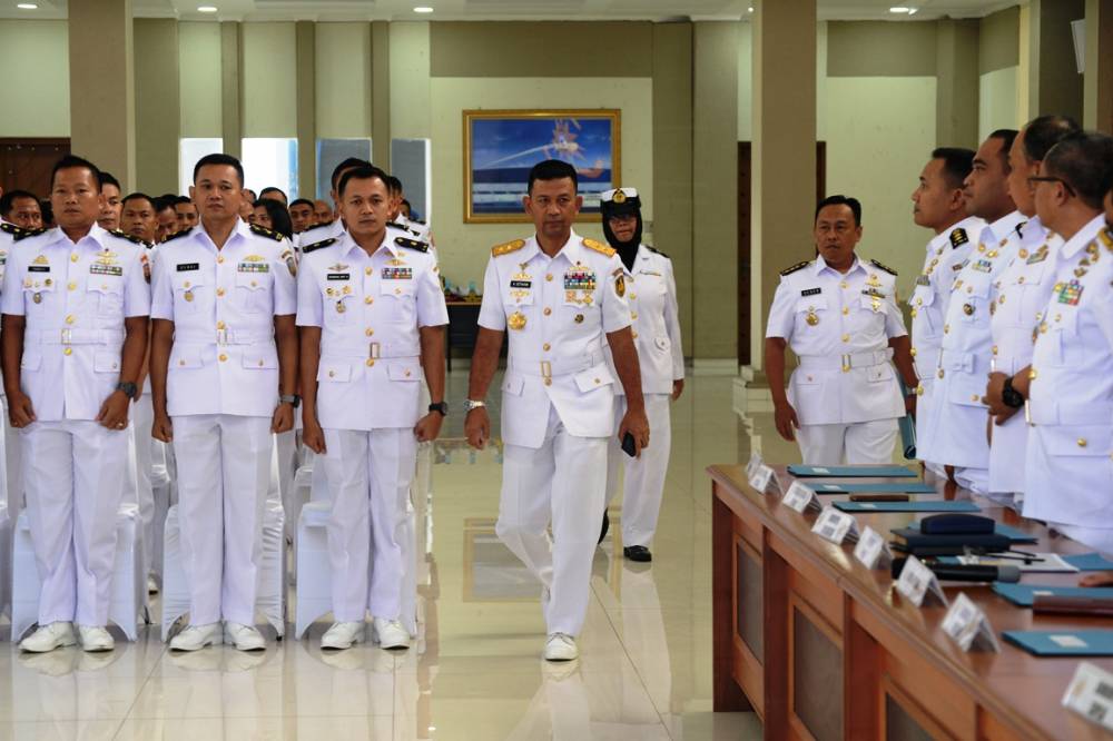 Selamat kepada Mayor Laut (P) Abdiyan Syaiful Hidayat (TN 9) dan Mayor Laut (P) Novyan (TN 9)