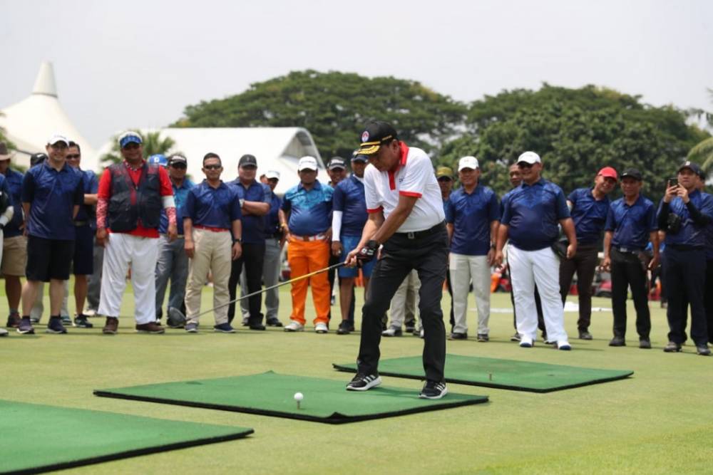 Menpora Apresiasi Ikastara Gelar Satu Nusantara Happy Golf Tournament ke-9