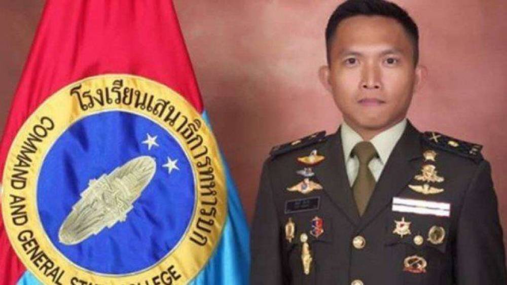 Mayor Arm Dedi Irawan (TN 9) yang baru saja dinobatkan sebagai lulusan terbaik di Sekolah Komando Angkatan Darat Thailand